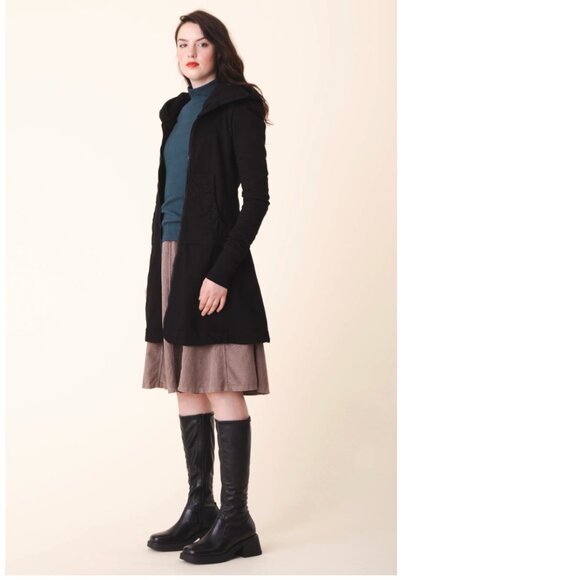 Prairie Underground Long Cloak Hoodie in Black - XS - Steampunk - Lagenlook - Picture 10 of 10